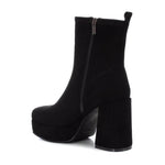 Ankle boot with bell heel