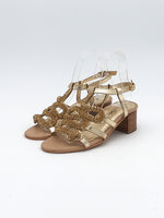 Low heel sandal with stones